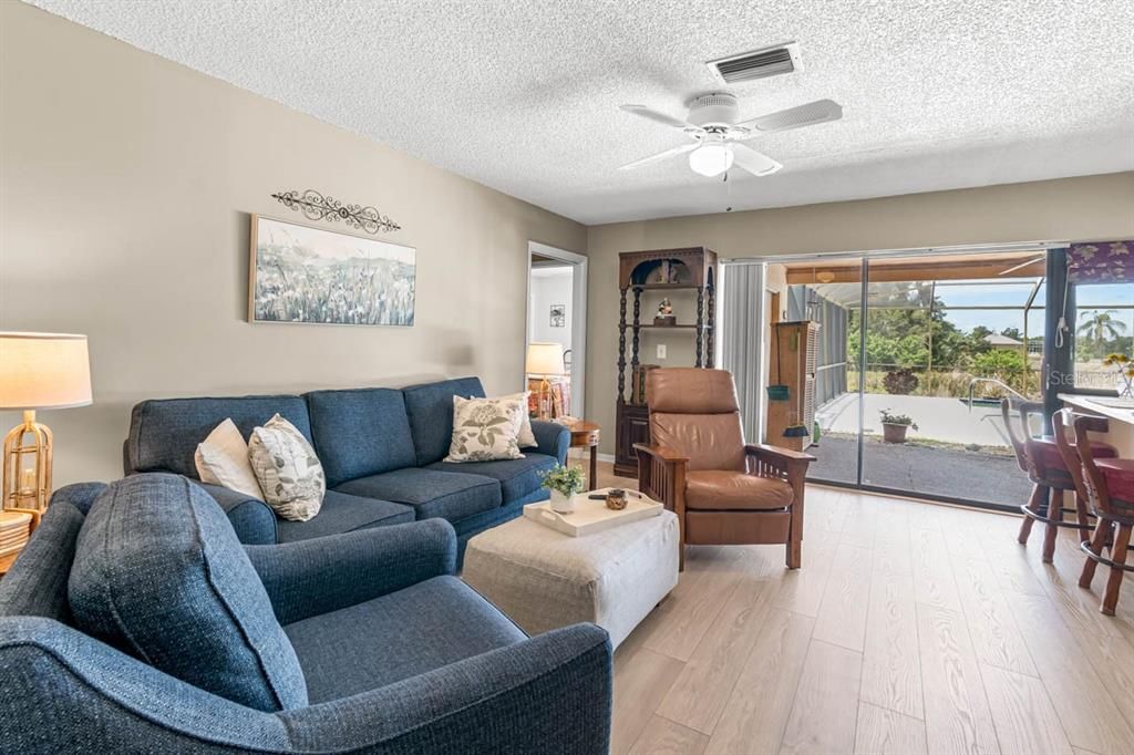 For Sale: $429,000 (3 beds, 2 baths, 1680 Square Feet)