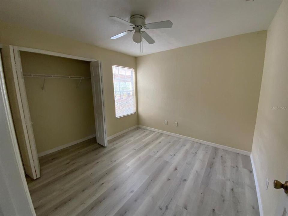 В аренду: $1,650 (3 спален, 2 ванн, 1251 Квадратных фут)