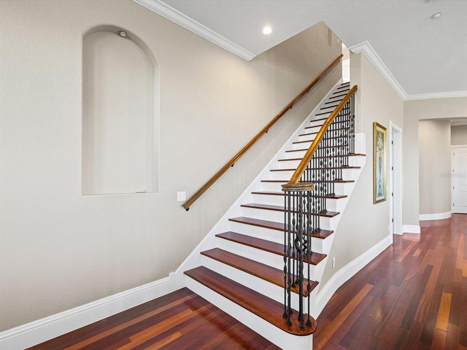 For Sale: $7,900,000 (6 beds, 6 baths, 9136 Square Feet)
