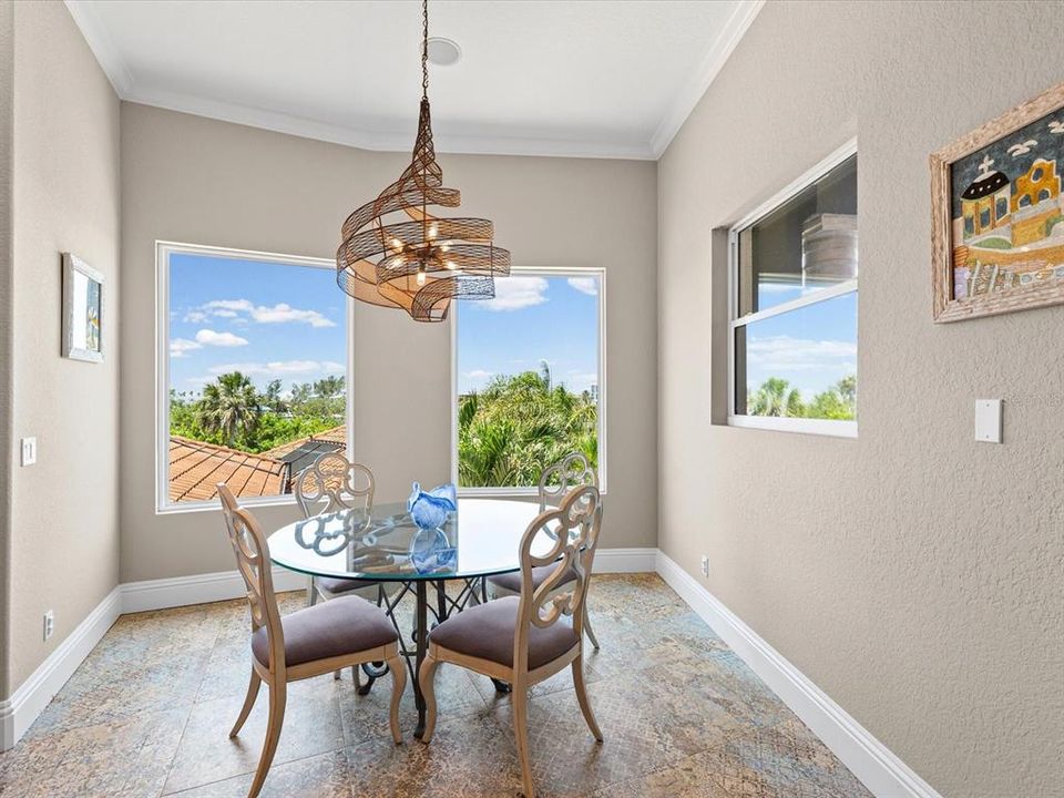For Sale: $7,900,000 (6 beds, 6 baths, 9136 Square Feet)