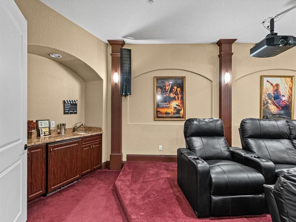 For Sale: $7,900,000 (6 beds, 6 baths, 9136 Square Feet)