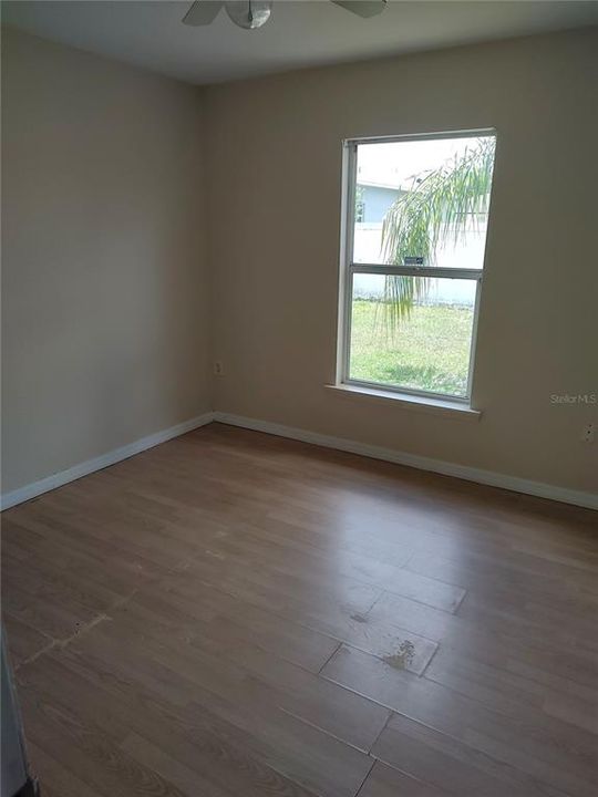 В аренду: $1,700 (3 спален, 2 ванн, 1250 Квадратных фут)