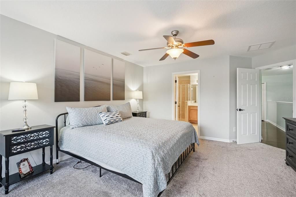 For Sale: $330,000 (3 beds, 2 baths, 1664 Square Feet)