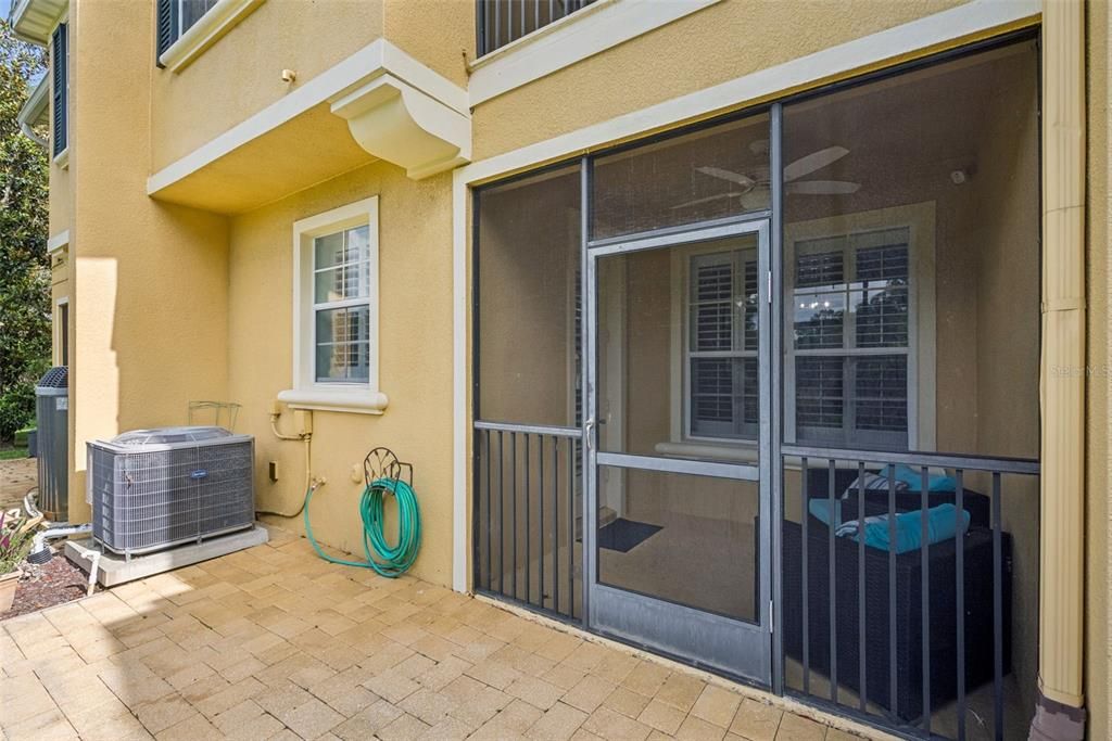 For Sale: $330,000 (3 beds, 2 baths, 1664 Square Feet)