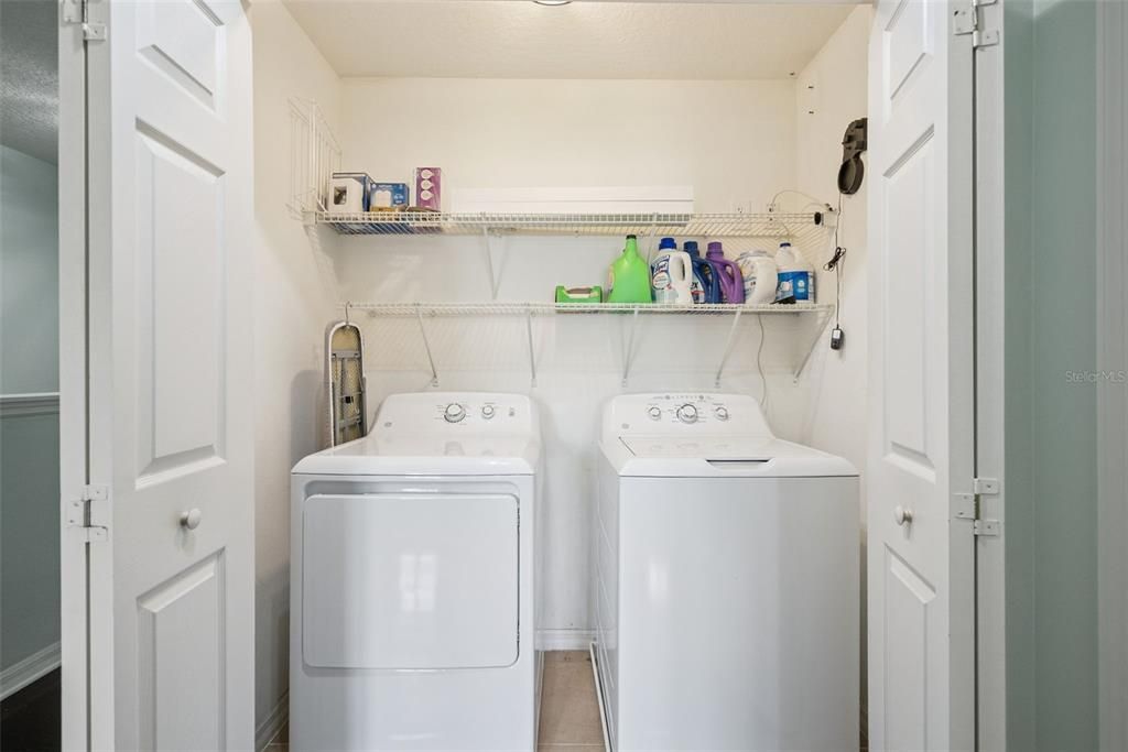 For Sale: $330,000 (3 beds, 2 baths, 1664 Square Feet)
