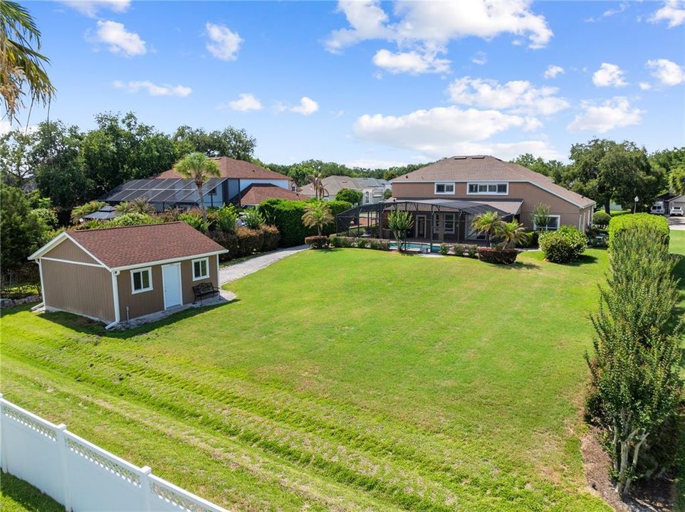 For Sale: $790,000 (5 beds, 4 baths, 3643 Square Feet)