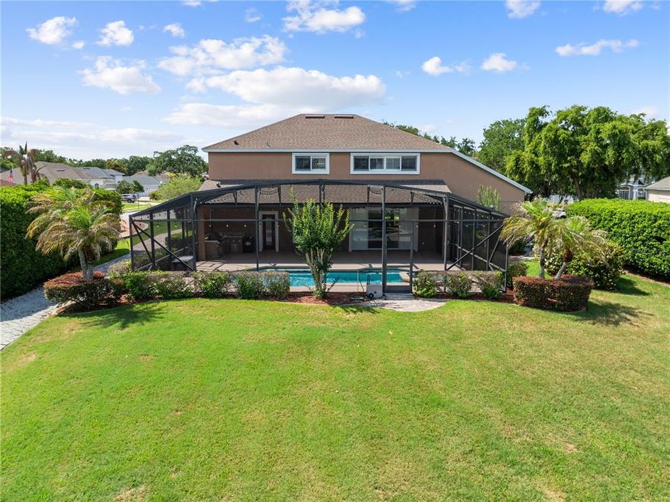 For Sale: $790,000 (5 beds, 4 baths, 3643 Square Feet)
