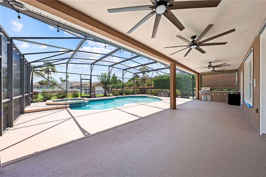 For Sale: $790,000 (5 beds, 4 baths, 3643 Square Feet)
