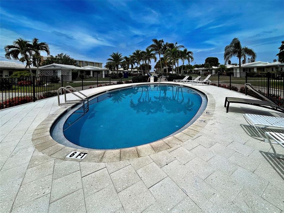 For Sale: $1,450,000 (1 beds, 2 baths, 1178 Square Feet)