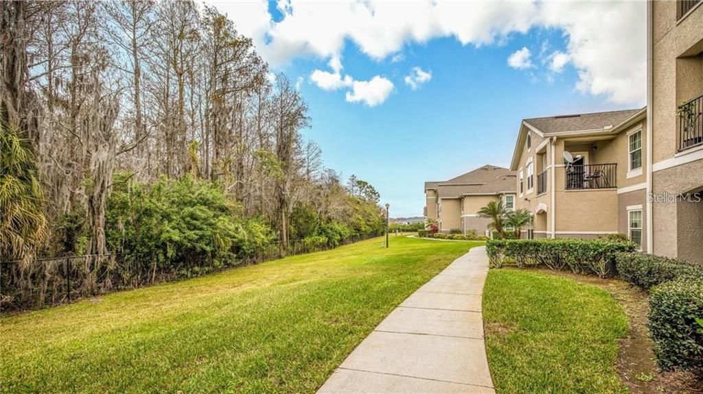 待售: $187,000 (2 贝兹, 2 浴室, 1120 平方英尺)