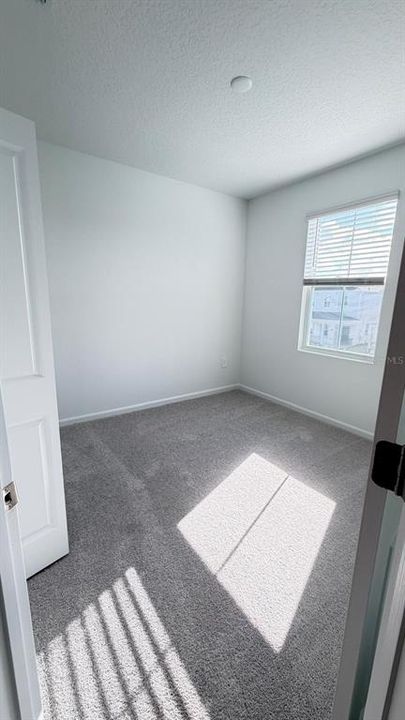 En Renta: $2,360 (3 camas, 2 baños, 1873 Pies cuadrados)