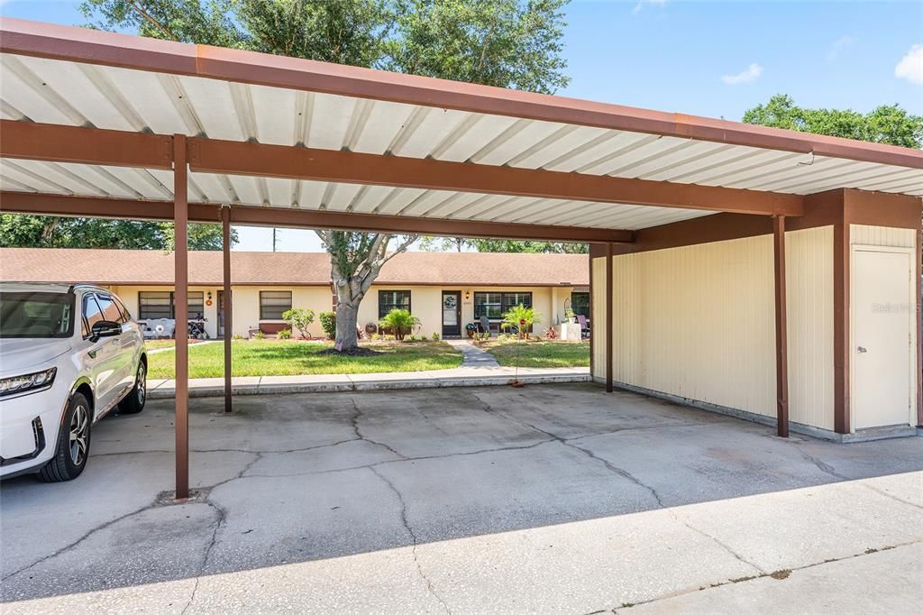 For Sale: $209,999 (2 beds, 2 baths, 1027 Square Feet)