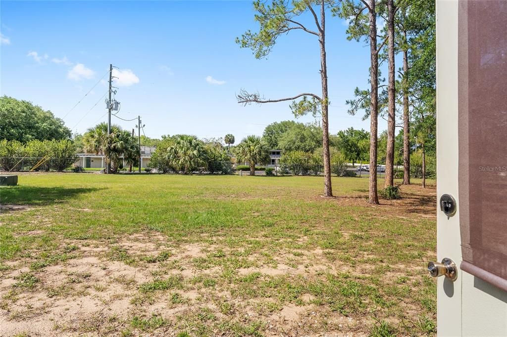 For Sale: $209,999 (2 beds, 2 baths, 1027 Square Feet)