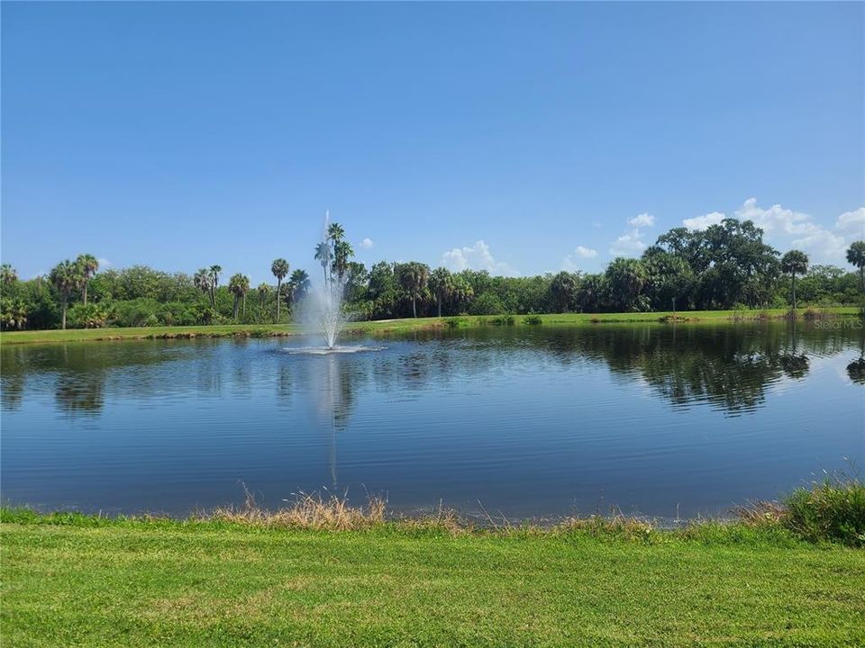 For Sale: $650,000 (5 beds, 3 baths, 2053 Square Feet)