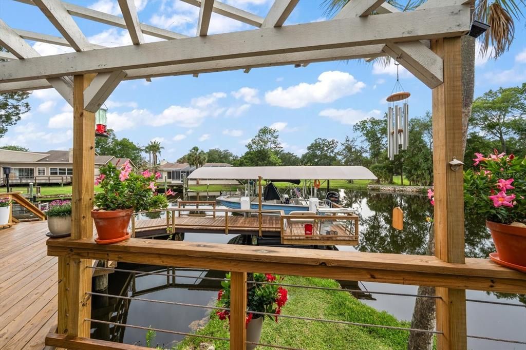 Activo con contrato: $700,000 (3 camas, 2 baños, 1652 Pies cuadrados)