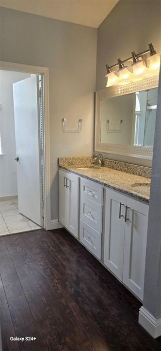 Activo con contrato: $457,000 (4 camas, 2 baños, 1839 Pies cuadrados)