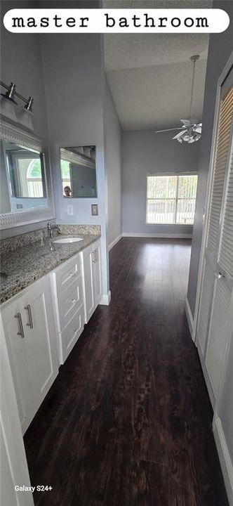 Activo con contrato: $457,000 (4 camas, 2 baños, 1839 Pies cuadrados)