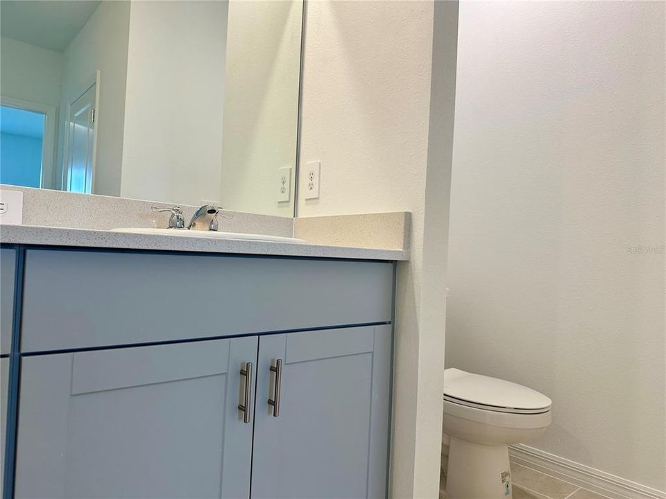 For Rent: $1,950 (3 beds, 2 baths, 1455 Square Feet)
