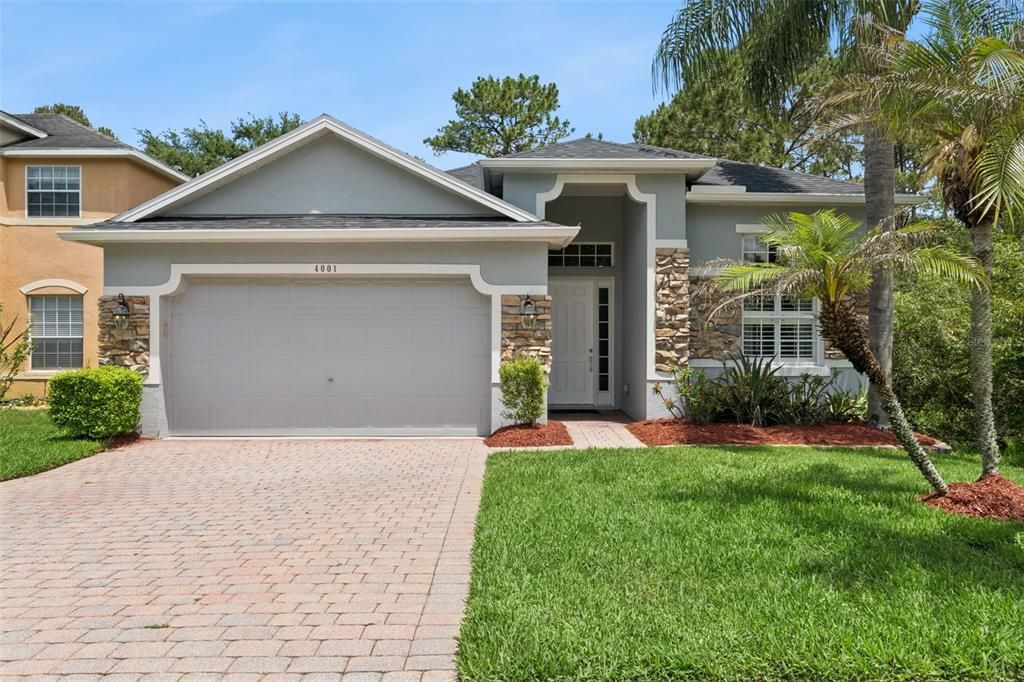 For Sale: $499,000 (4 beds, 2 baths, 1941 Square Feet)