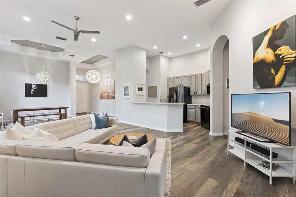 For Sale: $499,000 (4 beds, 2 baths, 1941 Square Feet)