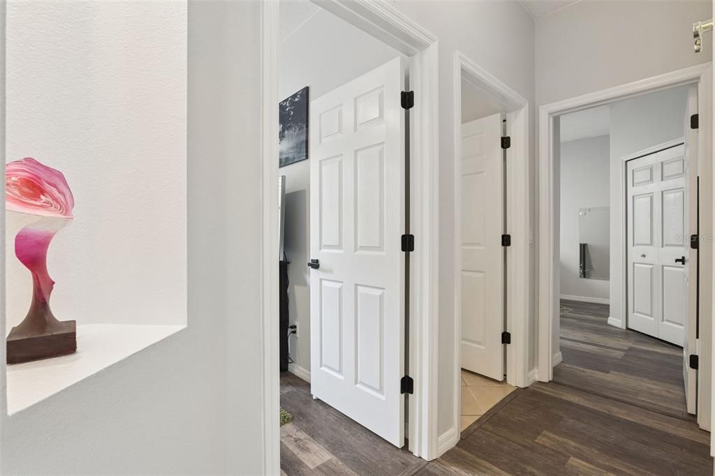 For Sale: $499,000 (4 beds, 2 baths, 1941 Square Feet)