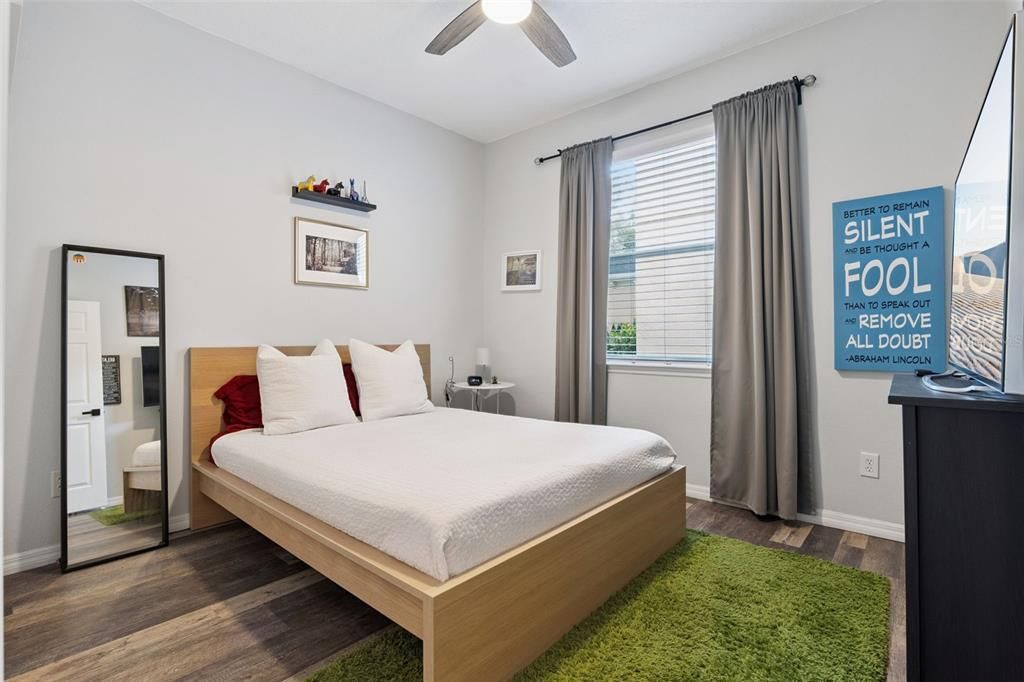 For Sale: $499,000 (4 beds, 2 baths, 1941 Square Feet)