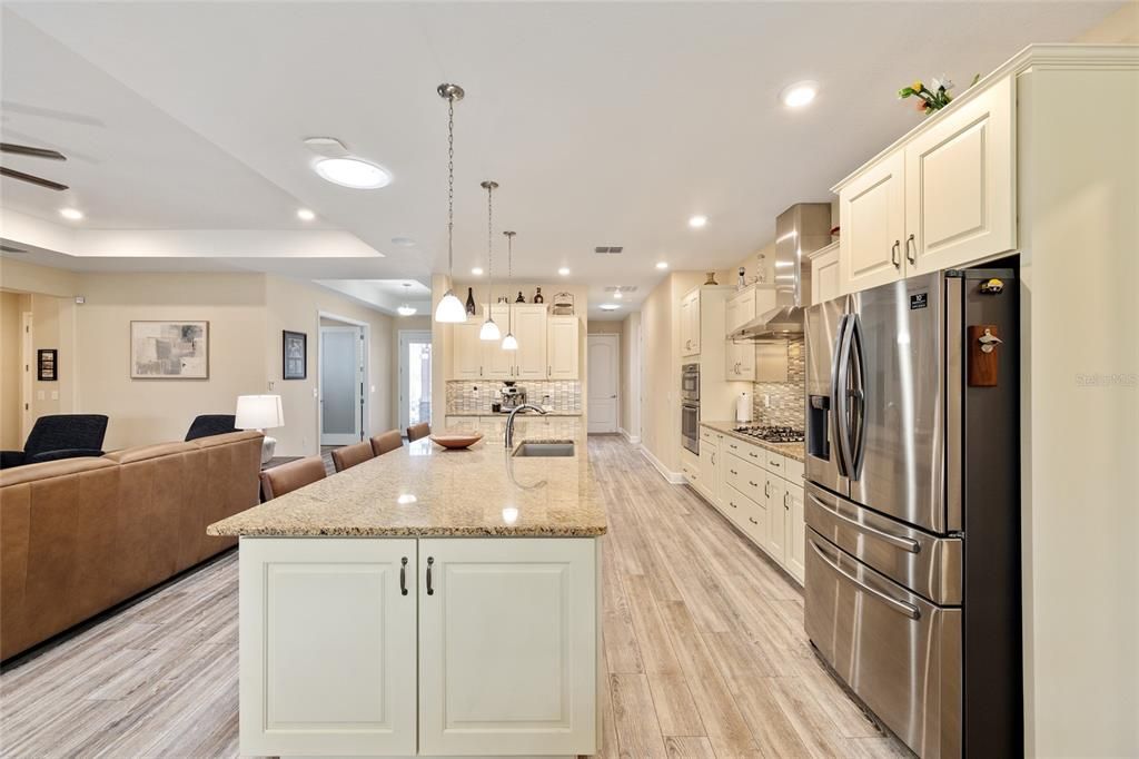 For Sale: $649,900 (4 beds, 3 baths, 2893 Square Feet)