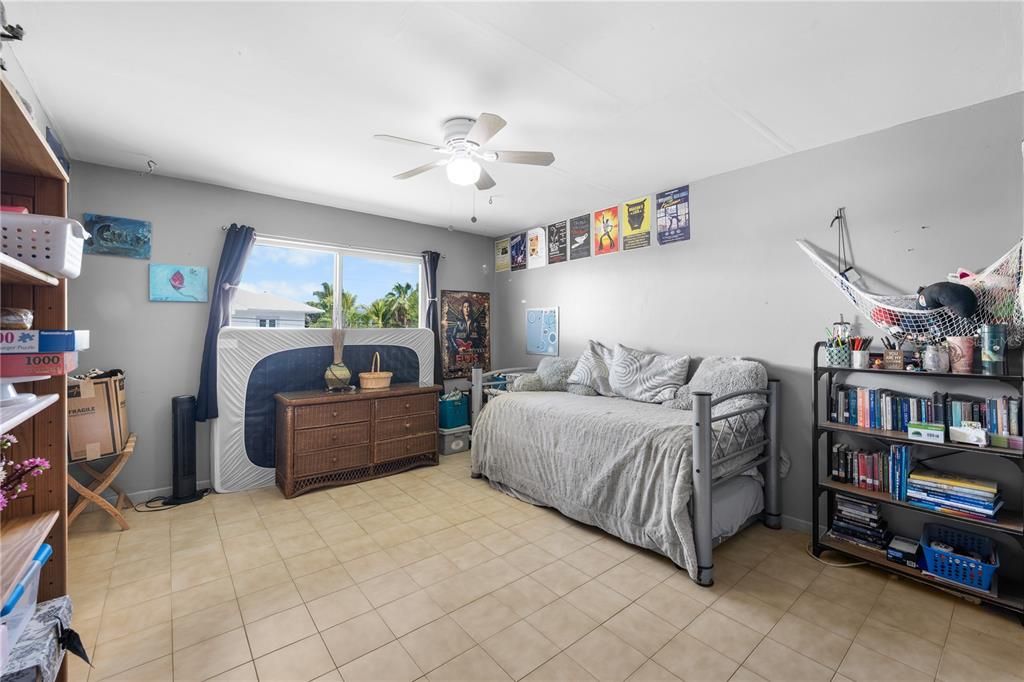 For Sale: $2,100,000 (4 beds, 3 baths, 2964 Square Feet)
