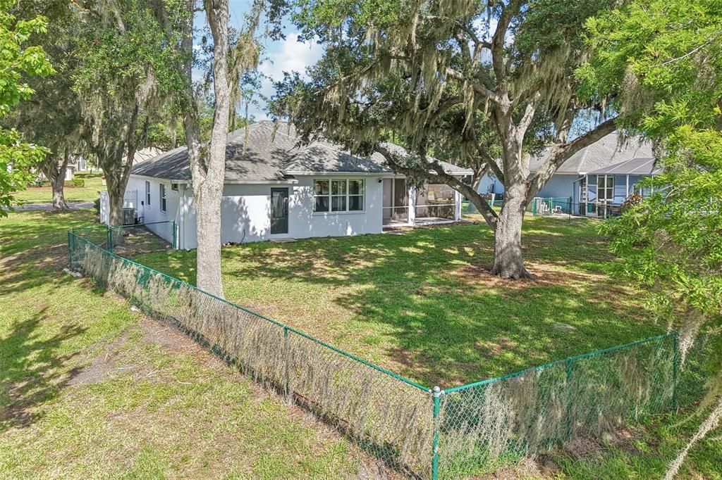 Activo con contrato: $369,900 (3 camas, 2 baños, 1721 Pies cuadrados)