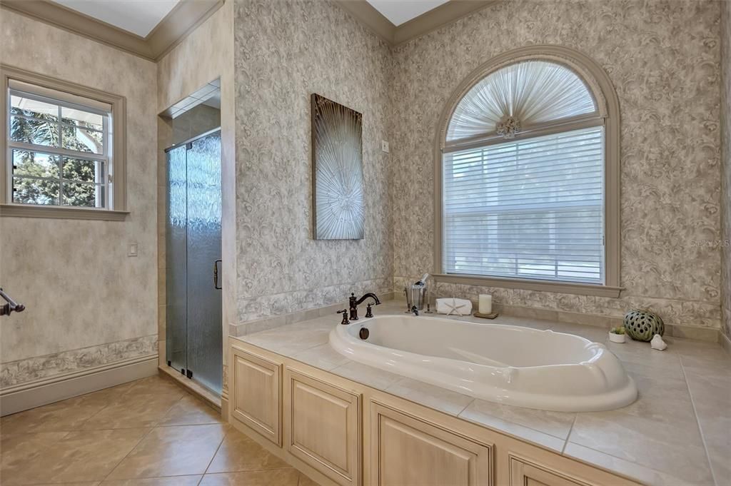 For Sale: $3,400,000 (4 beds, 4 baths, 6721 Square Feet)