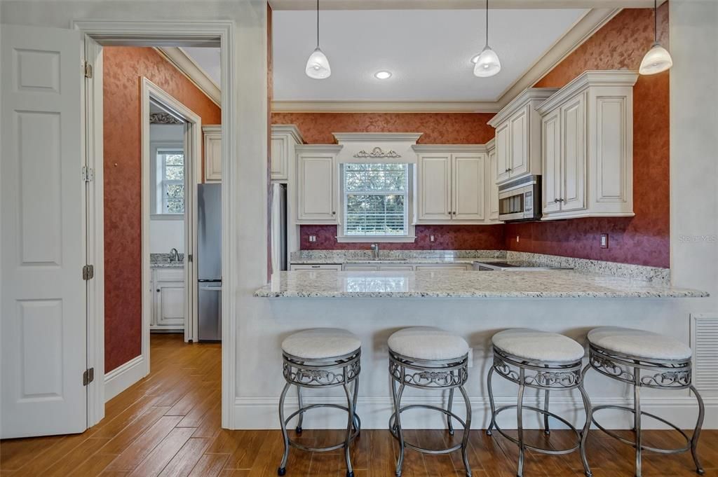 For Sale: $3,400,000 (4 beds, 4 baths, 6721 Square Feet)