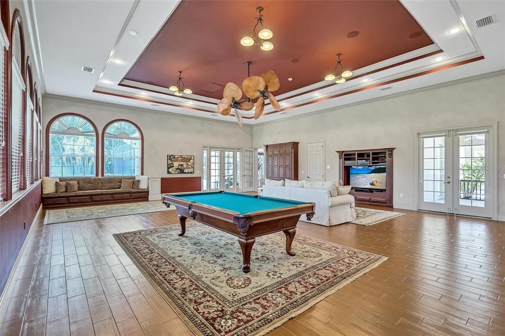 For Sale: $3,400,000 (4 beds, 4 baths, 6721 Square Feet)