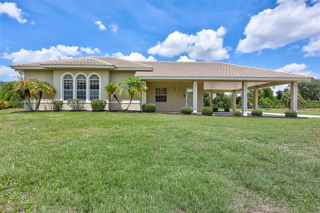 For Sale: $3,400,000 (4 beds, 4 baths, 6721 Square Feet)
