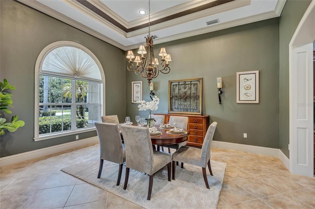 For Sale: $3,400,000 (4 beds, 4 baths, 6721 Square Feet)