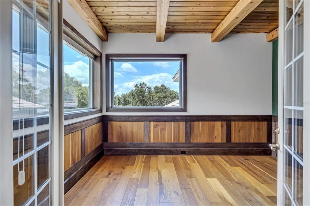 For Sale: $3,400,000 (4 beds, 4 baths, 6721 Square Feet)
