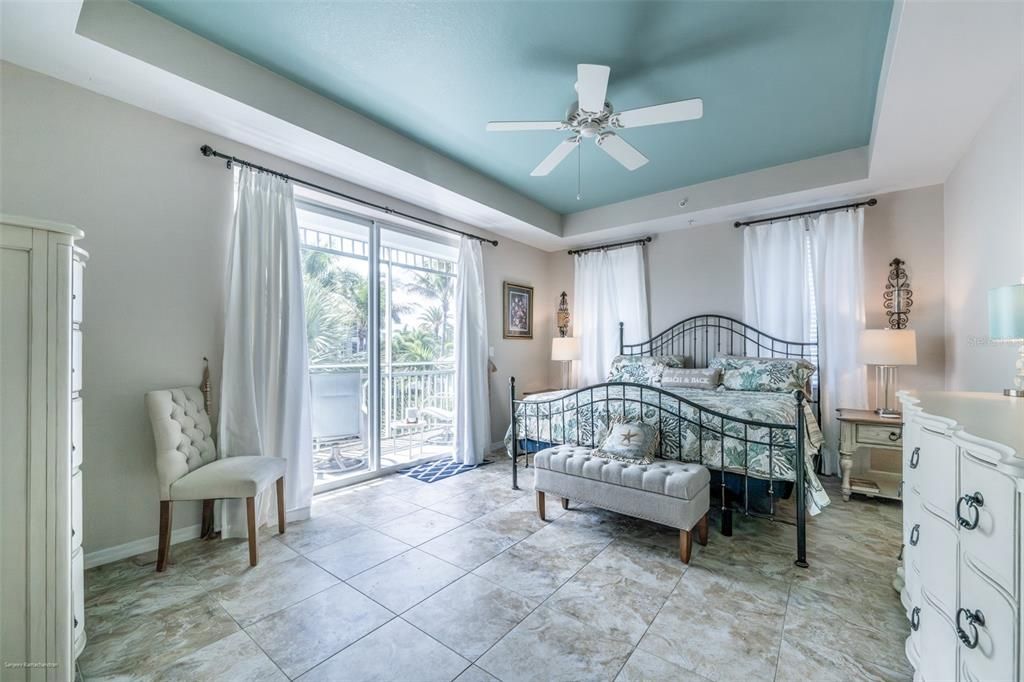 En Renta: $1,750 (3 camas, 2 baños, 1831 Pies cuadrados)