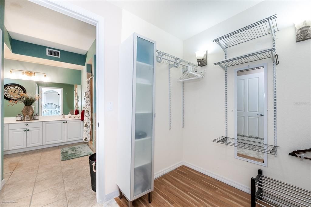 En Renta: $1,750 (3 camas, 2 baños, 1831 Pies cuadrados)