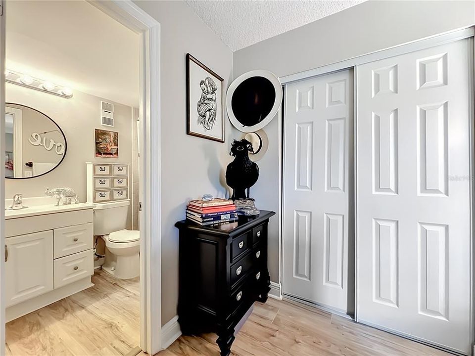 For Sale: $179,999 (3 beds, 2 baths, 1112 Square Feet)