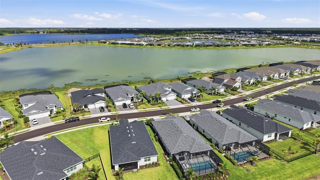 En Venta: $939,000 (4 camas, 3 baños, 3418 Pies cuadrados)