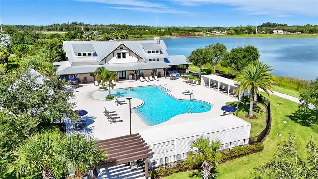 En Venta: $939,000 (4 camas, 3 baños, 3418 Pies cuadrados)