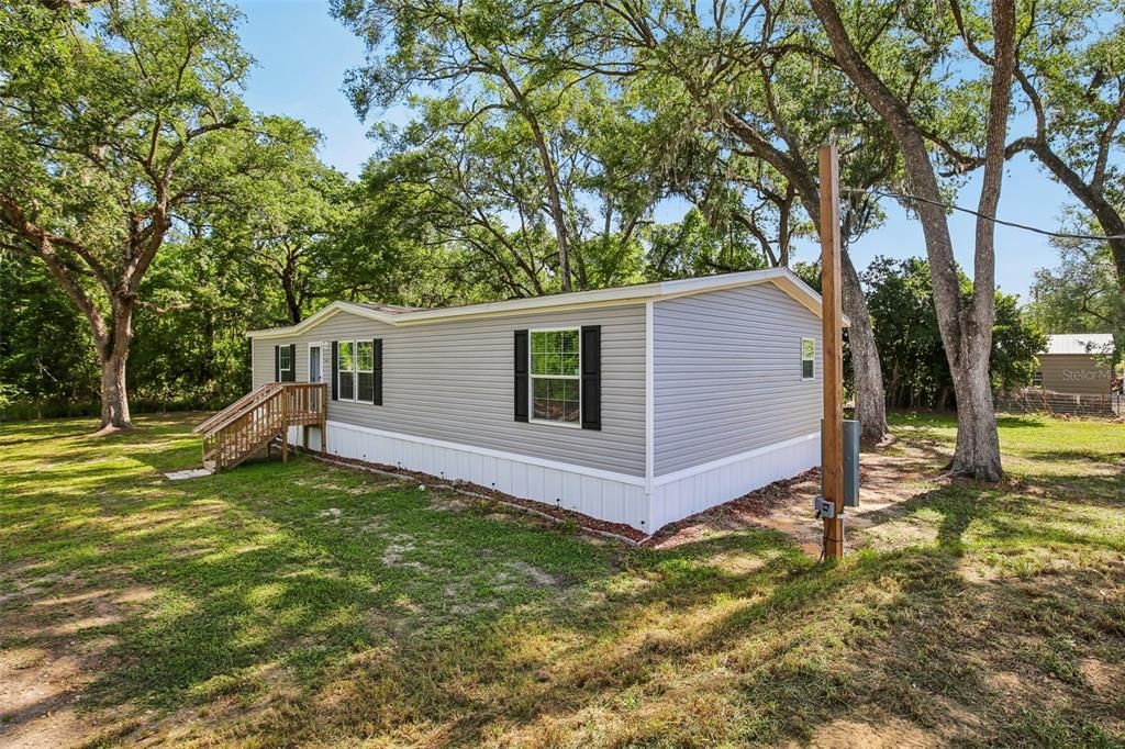 Activo con contrato: $249,900 (3 camas, 2 baños, 1493 Pies cuadrados)