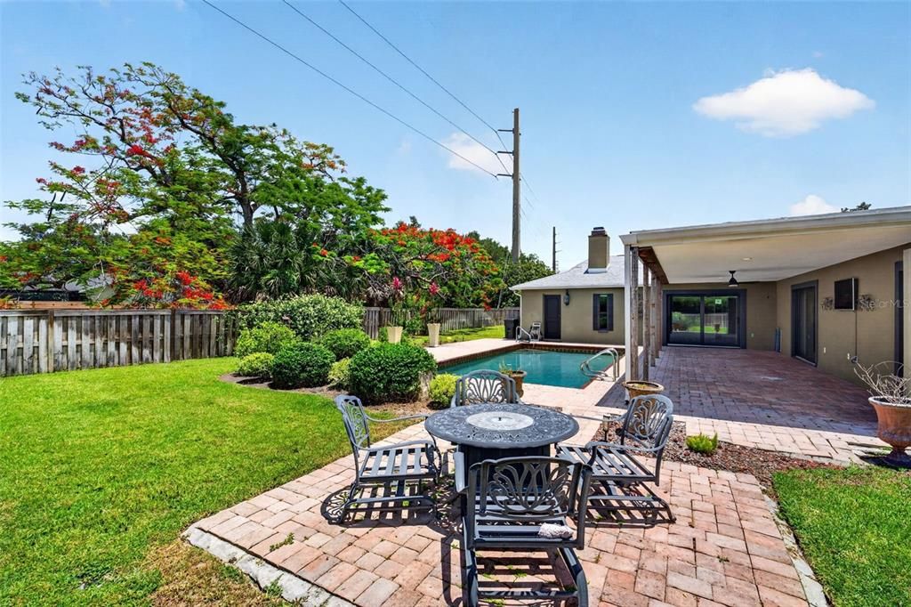 Active With Contract: $719,000 (4 beds, 3 baths, 2350 Square Feet)