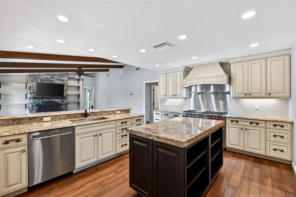 Active With Contract: $719,000 (4 beds, 3 baths, 2350 Square Feet)
