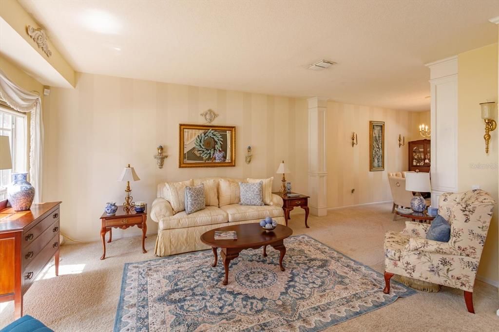 For Sale: $579,900 (3 beds, 2 baths, 2153 Square Feet)