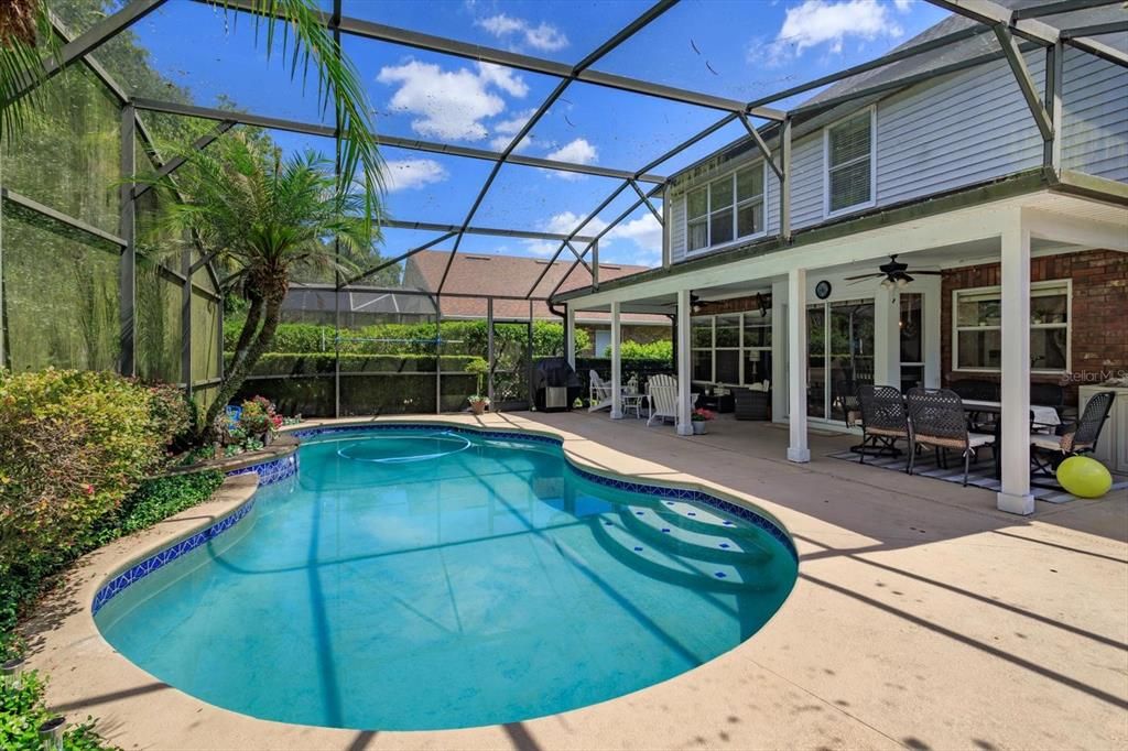 For Sale: $579,900 (3 beds, 2 baths, 2153 Square Feet)