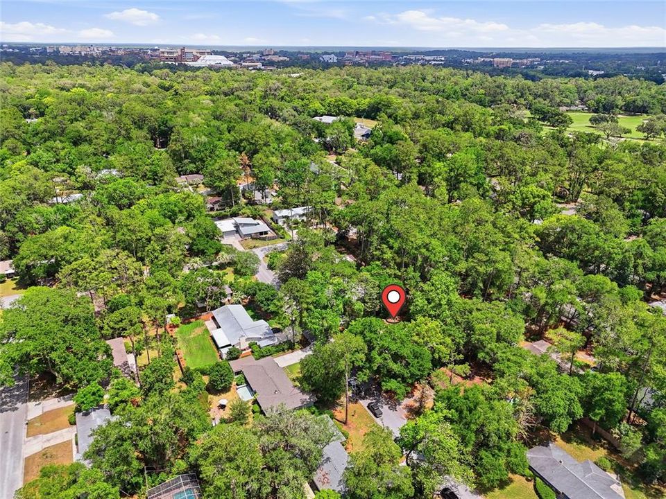 Active With Contract: $425,000 (4 beds, 3 baths, 1927 Square Feet)
