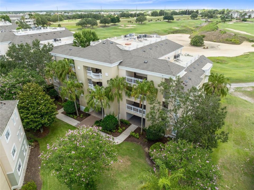 For Sale: $389,000 (3 beds, 3 baths, 1686 Square Feet)