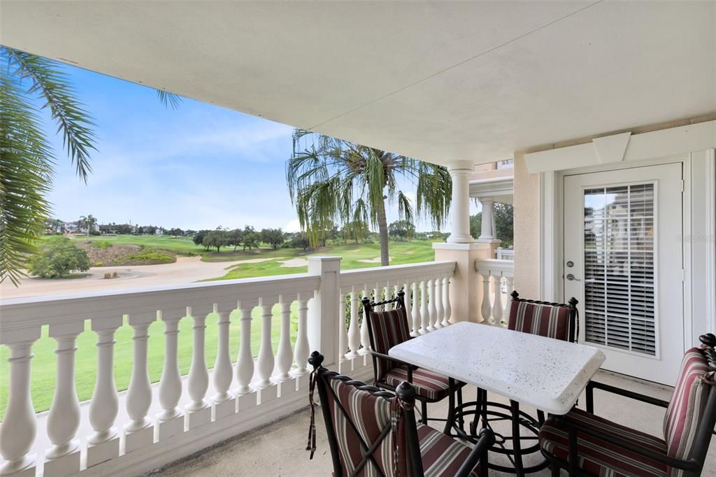 For Sale: $389,000 (3 beds, 3 baths, 1686 Square Feet)