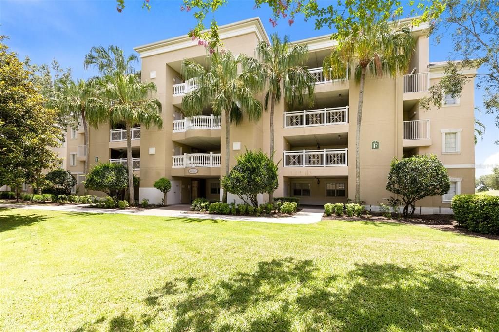 For Sale: $389,000 (3 beds, 3 baths, 1686 Square Feet)