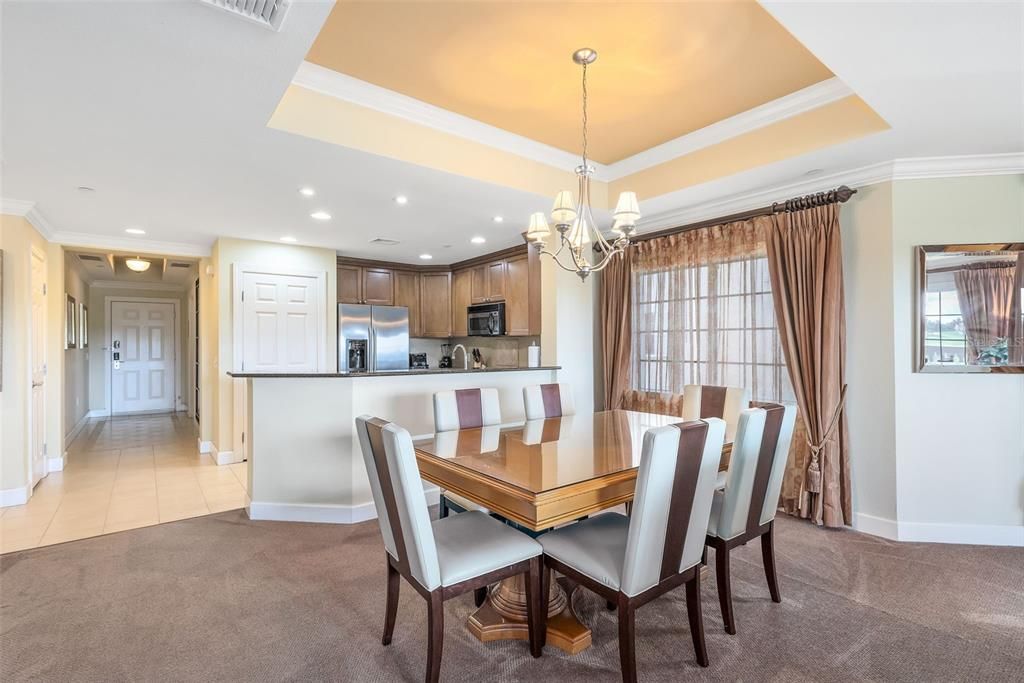 For Sale: $389,000 (3 beds, 3 baths, 1686 Square Feet)